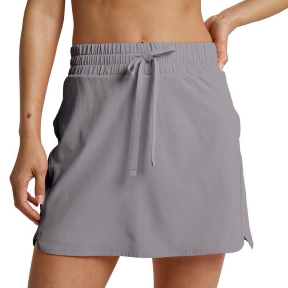 Beyond Yoga Stretch In Stride Lined Skirt Skort in Cloud Gray, Size Small